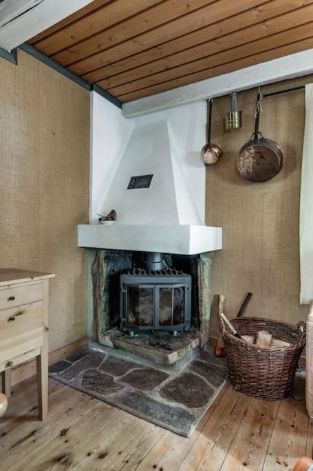 Cozy Cottage By The Lake, Charlottenberg Åmotfors 外观 照片