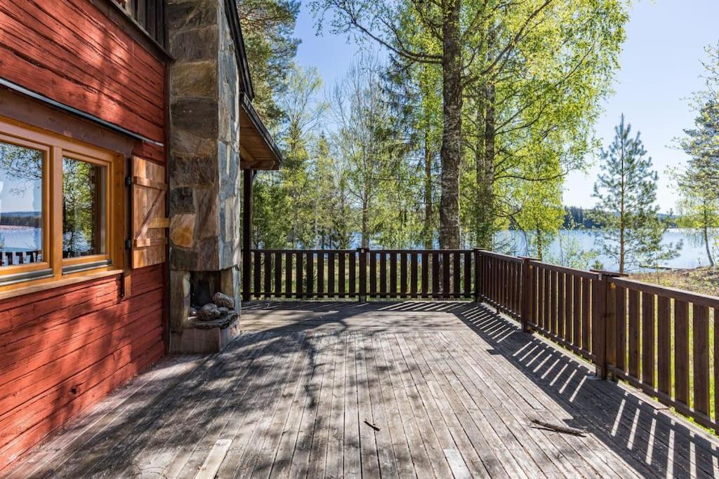 Cozy Cottage By The Lake, Charlottenberg Åmotfors 外观 照片