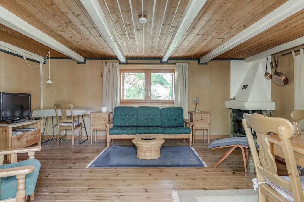 Cozy Cottage By The Lake, Charlottenberg Åmotfors 外观 照片